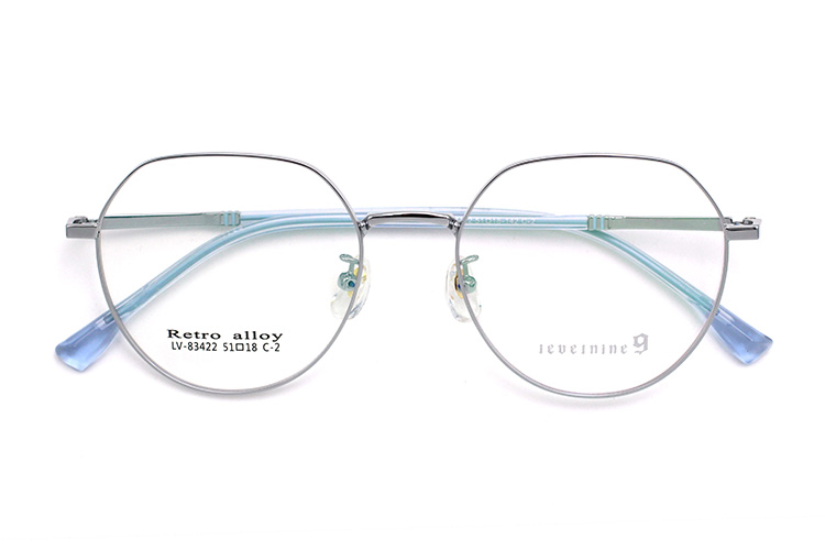 Monturas de gafas más ligeras: plateadas