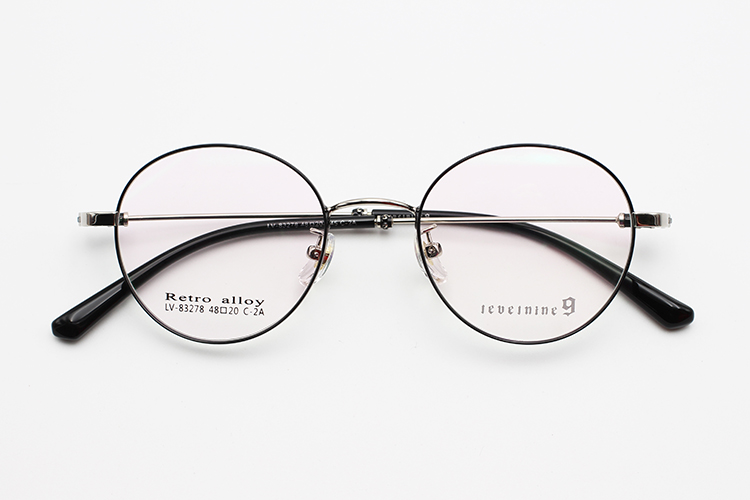 Proveedor de gafas con montura dorada gruesa