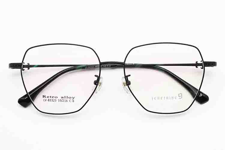 Montura Chasma femenina - Negro