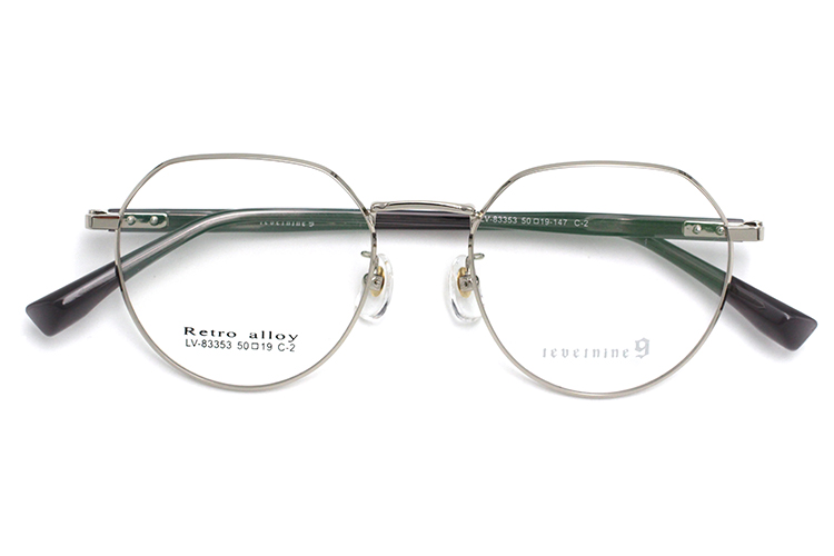 Marco Chasma de tendencia: plateado