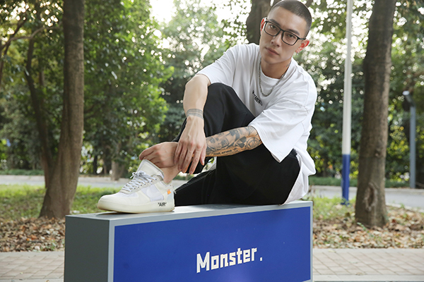 ¡5 tendencias en monturas de anteojos para chicos a las que debes prestar atención!